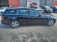 Usata Mercedes C220 Avantgarde 170 CV (125 kW) 2009 Nero Station wagon