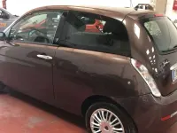Usata Lancia Ypsilon 60 CV (44 kW) 2009 Marrone metallizzato Utilitaria