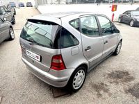 Usata Mercedes A170 Classic 90 CV (66 kW) 2000 Argento Berlina