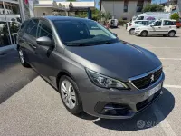 Usata Peugeot 308 Business-Line 131 CV (96 kW) 2019 Grigio Station wagon