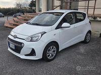 Usata Hyundai i10 Style 67 CV (49 kW) 2017 Bianco Utilitaria