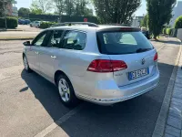 Usata VW Passat 105 CV (77 kW) 2010 Argento Station wagon