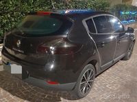 Usata Renault Mégane III 110 CV (80 kW) 2011 Nero Utilitaria