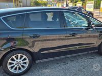 Usata Ford S-MAX Titanium 150 CV (110 kW) 2016 Nero Monovolume