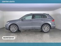 Usata VW Tiguan Life 131 CV (96 kW) 2022 Dolphin grey metallizzato SUV