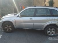 usata Toyota RAV4 2.0i 16V cat 5 porte