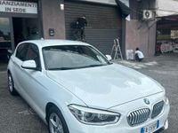 Usata BMW 118 Urban Line 116 CV (85 kW) 2015 Bianco Utilitaria