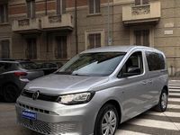 Usata VW Caddy 102 CV (75 kW) 2021 Grigio metallizzato Monovolume