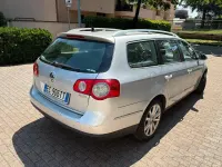 Usata VW Passat 170 CV (125 kW) 2010 Grigio Station wagon