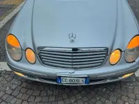 Usata Mercedes E270 Elegance 177 CV (130 kW) 2003 Grigio Berlina