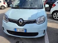 Usata Renault Twingo 60 kW (82 CV) 2021 Blu Utilitaria