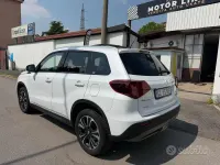 Usata Suzuki Vitara 102 CV (75 kW) 2022 Bianco SUV