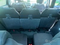 Usata Peugeot 5008 120 CV (88 kW) 2010 Nero Monovolume