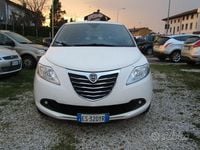 Usata Lancia Ypsilon 69 CV (50 kW) 2013 Bianco Utilitaria