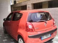 Usata Nissan Pixo 68 CV (50 kW) 2010 Rosso Utilitaria