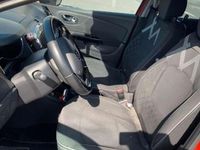 Usata Renault Captur Intens 110 CV (80 kW) 2015 Rosso SUV