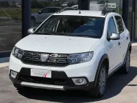 Usata Dacia Sandero Stepway 101 CV (74 kW) 2020 Bianco Berlina