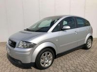 Usata Audi A2 75 CV (55 kW) 2002 Argento Utilitaria