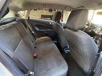 Usata Ford Fiesta Ghia 82 CV (60 kW) 2012 Utilitaria