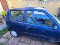 Usata Fiat 600 54 CV (39 kW) 2001 Bluazzurro Berlina