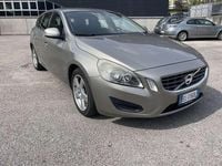 Usata Volvo V60 Kinetic 163 CV (119 kW) 2012 Other Station wagon