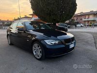 Usata BMW 320 163 CV (119 kW) 2005 Blu Berlina