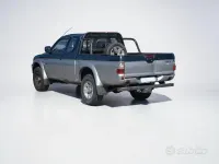 Usata Mitsubishi L200 116 CV (85 kW) 2002 Verde metallizzato Pick-up