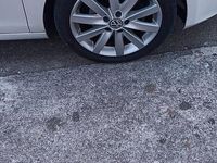 Usata VW Golf VI 140 CV (102 kW) 2011 Bianco Utilitaria