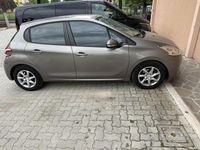 Usata Peugeot 208 68 CV (50 kW) 2012 Marrone Utilitaria