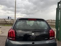 Usata Peugeot 108 Active 69 CV (50 kW) 2018 Grigio Berlina