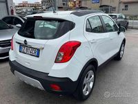 Usata Opel Mokka Cosmo 115 CV (84 kW) 2015 Bianco SUV