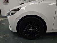 Usata Mazda 2 Homura-Line 75 CV (55 kW) 2023 Bianco Utilitaria