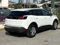 Usata Peugeot 3008 130 CV (95 kW) 2019 Bianco SUV