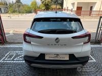Usata Renault Captur Equilibre 100 CV (73 kW) 2023 Bianco SUV