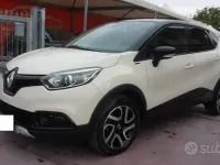 Usata Renault Captur Intens 90 CV (66 kW) 2017 Beige SUV