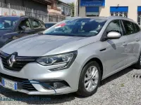 Usata Renault Mégane GrandTour Business 90 CV (66 kW) 2018 Argento Station wagon