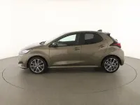 Usata Toyota Yaris Lounge 131 CV (96 kW) 2024 Oro Utilitaria