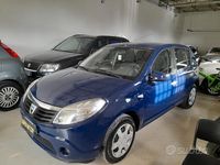 Usata Dacia Sandero 72 CV (52 kW) 2010 Blu Utilitaria