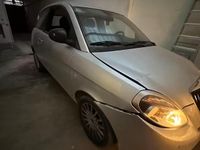 Usata Lancia Ypsilon 60 CV (44 kW) 2007 Grigio Utilitaria