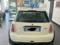 Begagnad Mini ONE 90 HK (66 kW) 2006 Beige Halvkombi