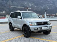 Usata Mitsubishi Pajero 160 CV (117 kW) 2002 Grigio SUV
