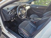 Usata Mercedes GLA220 Premium 170 CV (125 kW) 2015 Bianco SUV