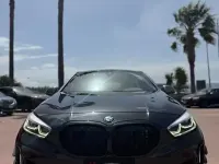 Begagnad BMW M135 M Sport 306 HK (225 kW) 2022 Svart Halvkombi