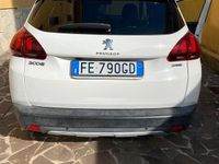 Usata Peugeot 2008 Allure 100 CV (73 kW) 2016 Bianco SUV