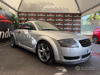 Usata Audi TT 179 CV (131 kW) 2002 Grigio Coupé