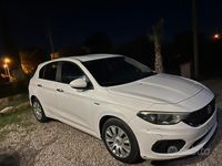 Usata Fiat Tipo 95 CV (69 kW) 2017 Bianco Berlina