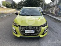 Usata Peugeot 208 Allure 101 CV (74 kW) 2024 Giallo Utilitaria