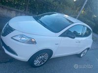 Usata Lancia Ypsilon 2012 Bianco Utilitaria