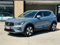 Usata Volvo XC40 Core 129 CV (94 kW) 2023 Thunder grey metallizzato SUV