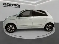 Usata Renault Twingo Techno 30 kW (42 CV) 2023 Blue shopping Utilitaria